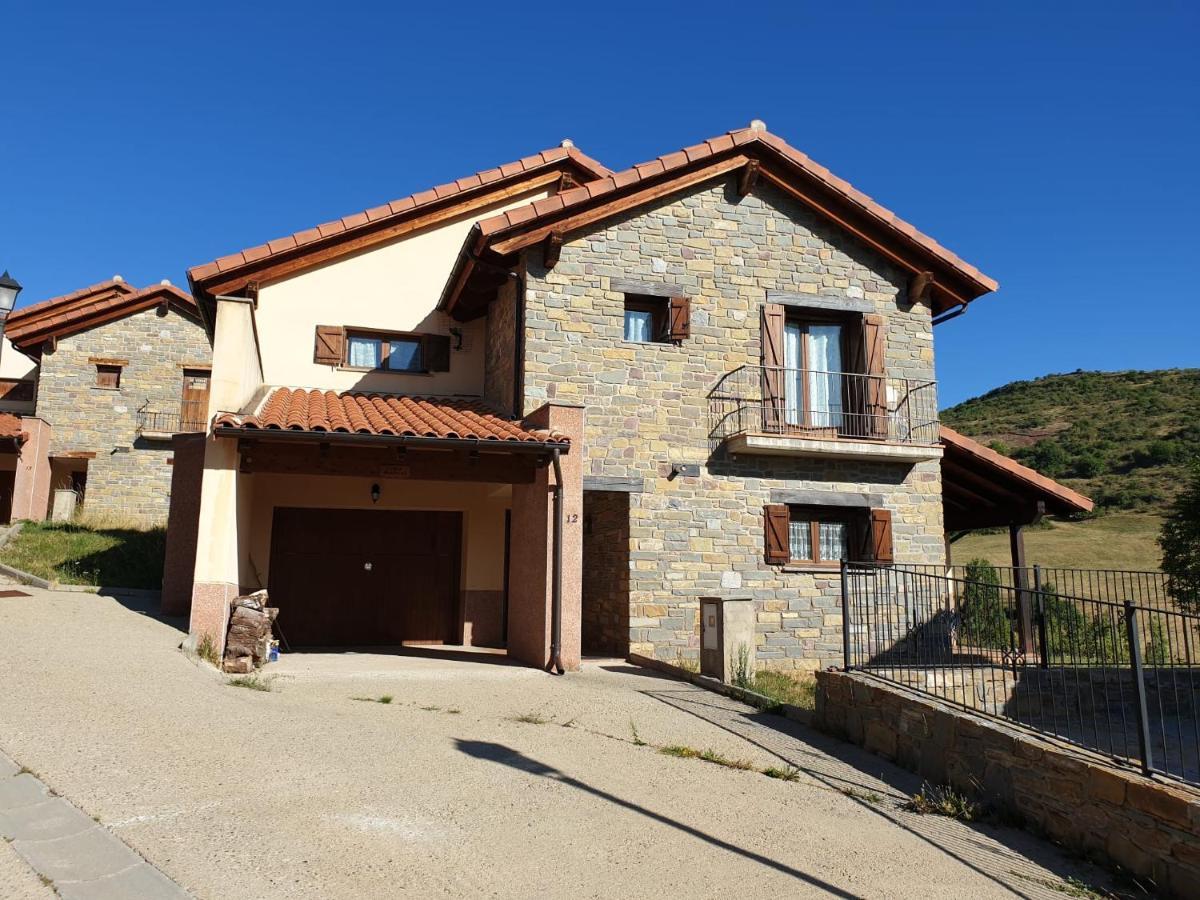 Chalet En El Pirineo De Aragon Neril Zewnętrze zdjęcie