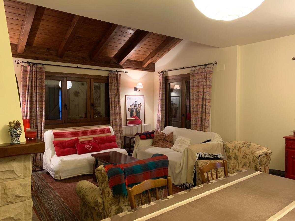 Chalet En El Pirineo De Aragon Neril Zewnętrze zdjęcie