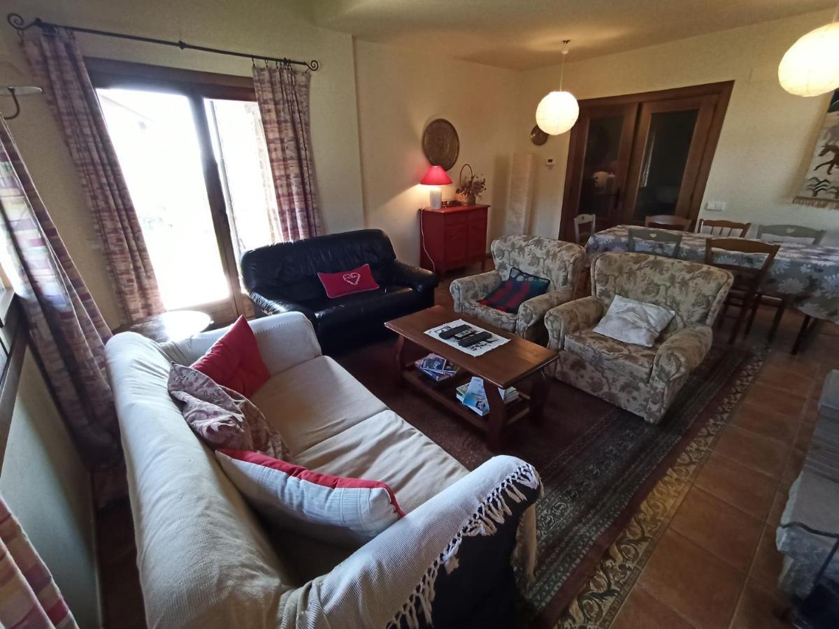 Chalet En El Pirineo De Aragon Neril Zewnętrze zdjęcie