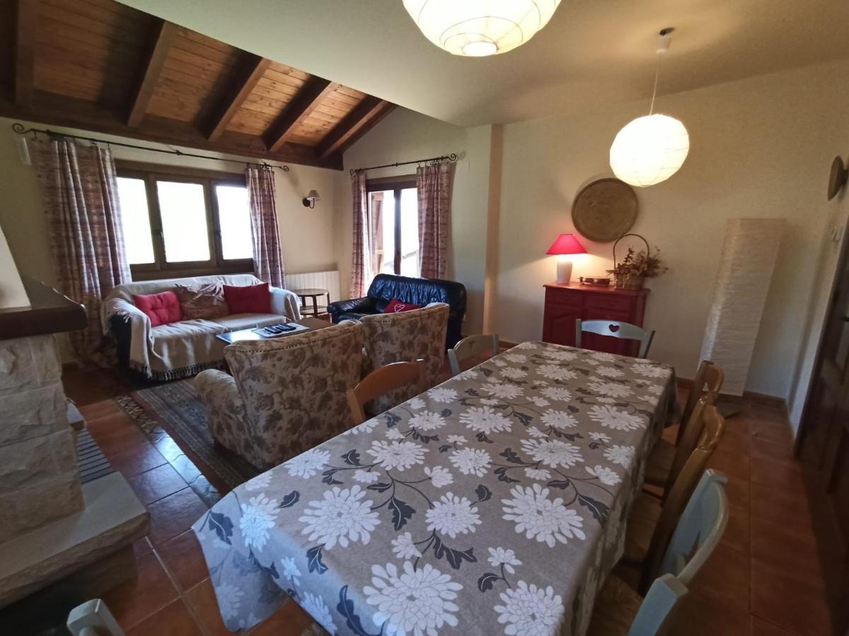 Chalet En El Pirineo De Aragon Neril Zewnętrze zdjęcie